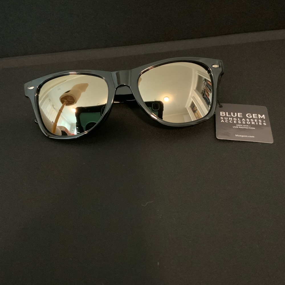 Blue Gem Black Sunglasses with mirror Lenses